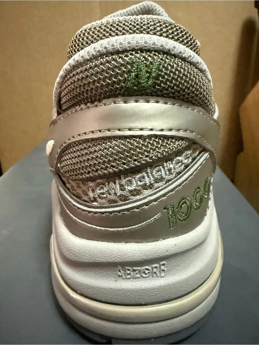 New Balance sporty new